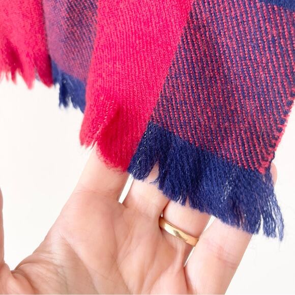 Sambrooks Limited Wool Plaid Scarf Unisex Red And Navy Blue - Picture 2 of 4